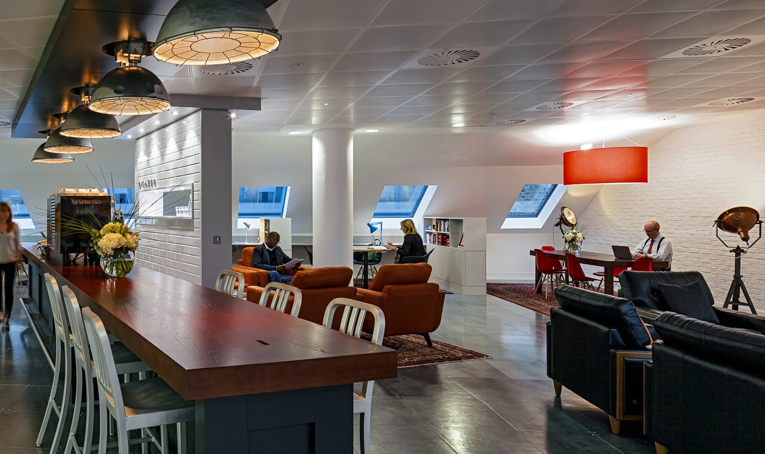 The Community Advantage of Coworking Spaces